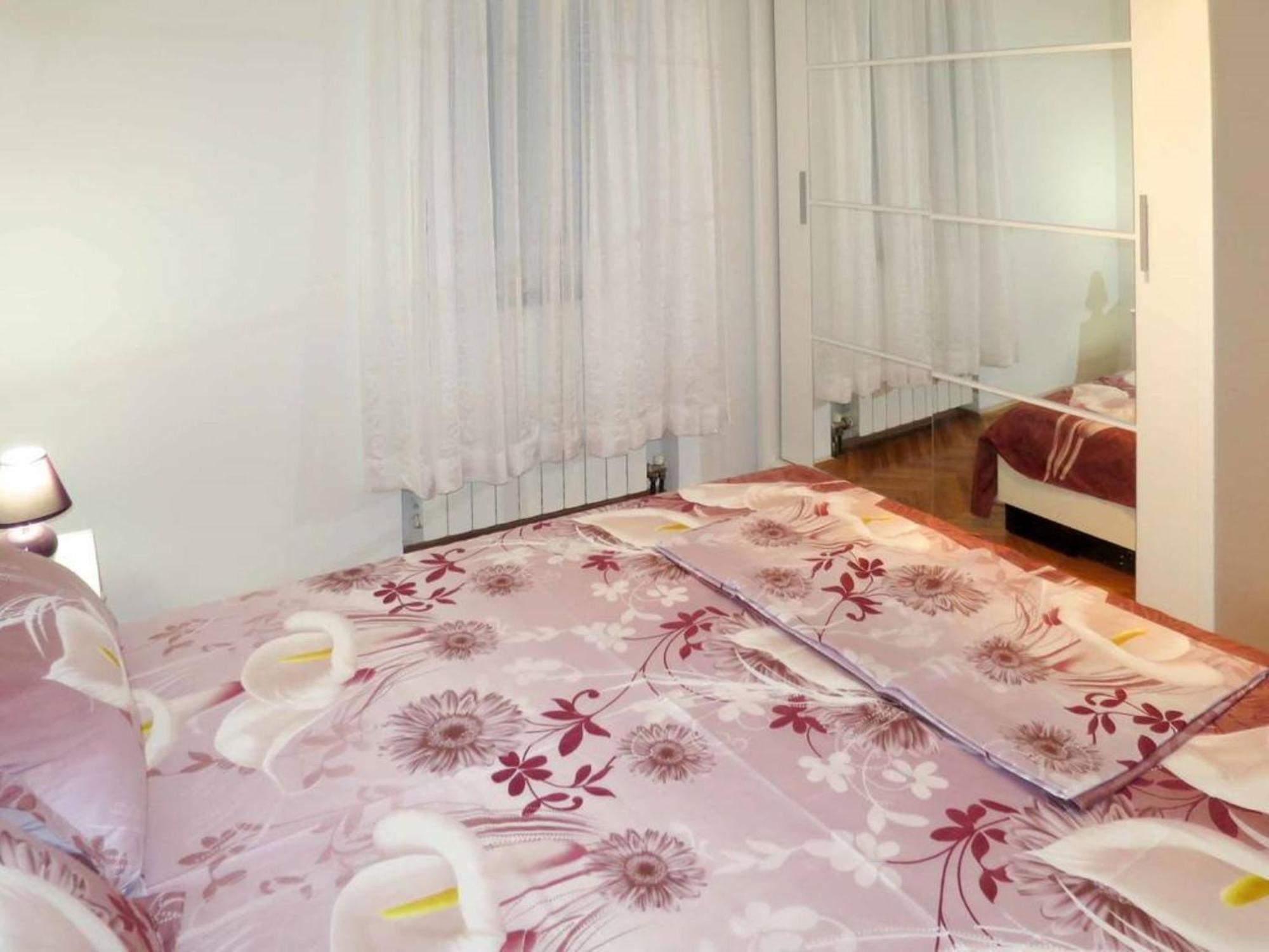 Apartments Sollis โตรกีร์ ห้อง รูปภาพ